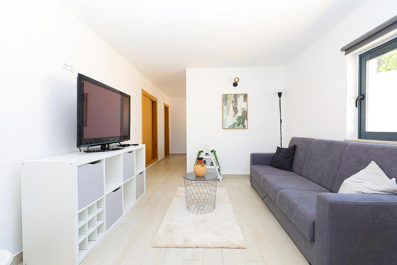 A62 - Cul De Sac Apartment In Lagos Ngoại thất bức ảnh
